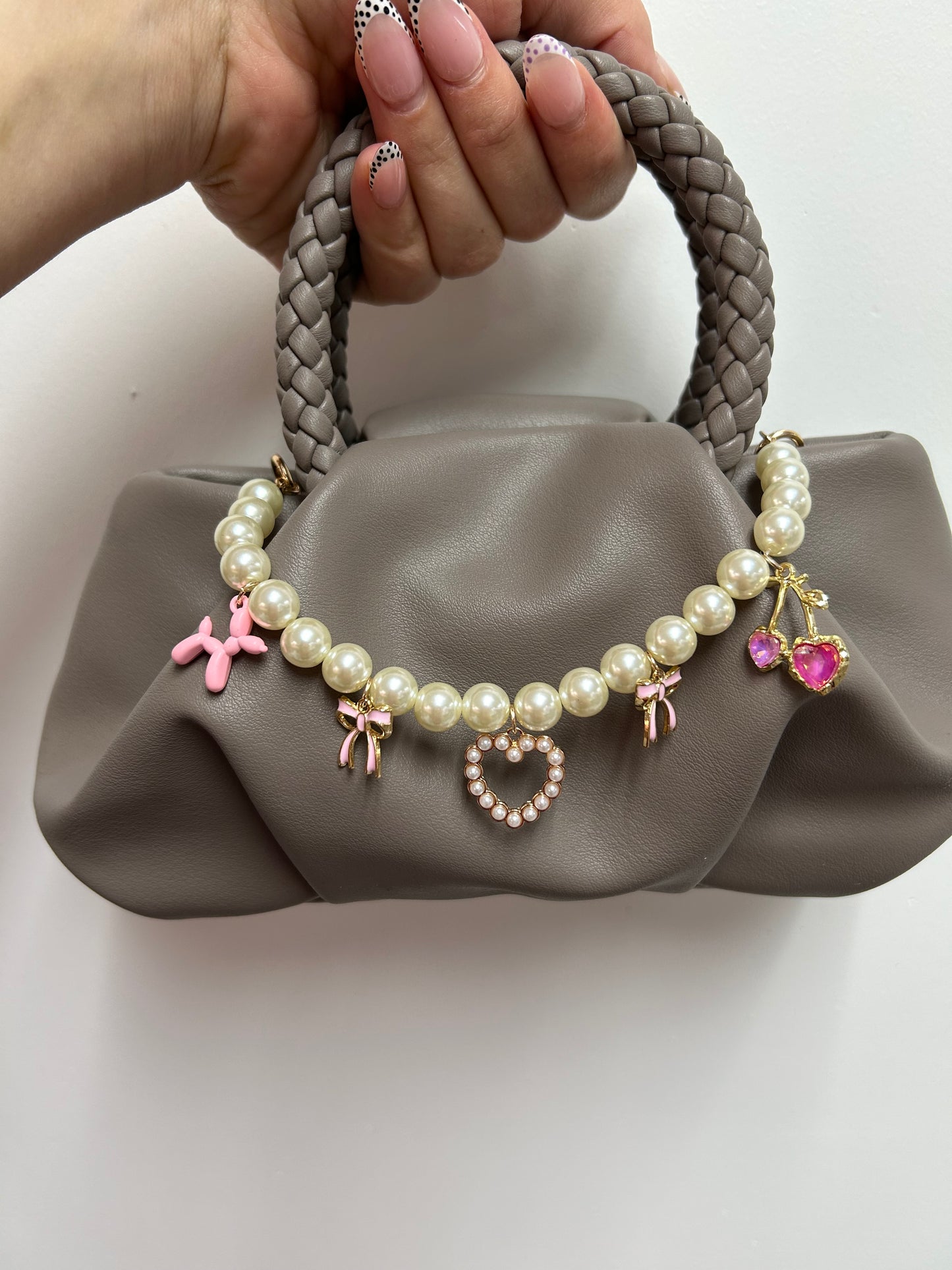 Bag Chain Pearls Pink Charms
