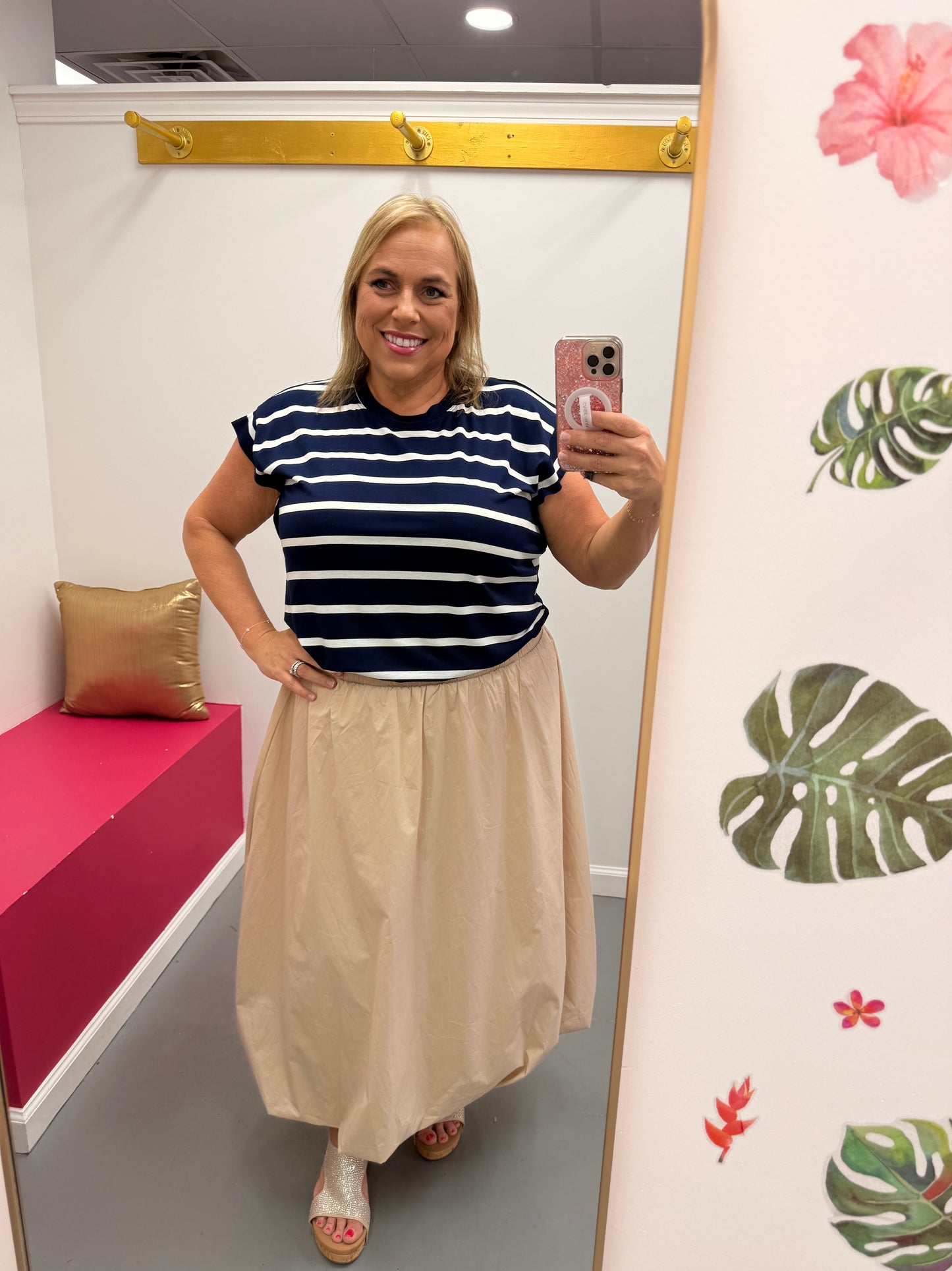 Curvy Maxi Bubble Skirt/ Taupe