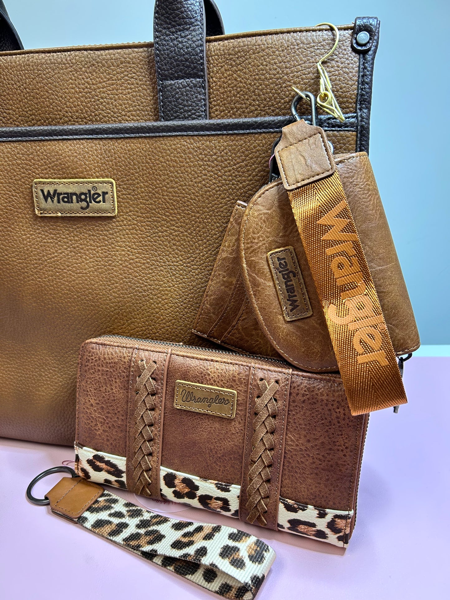 The Two-Step Wallet – Spiced Spot