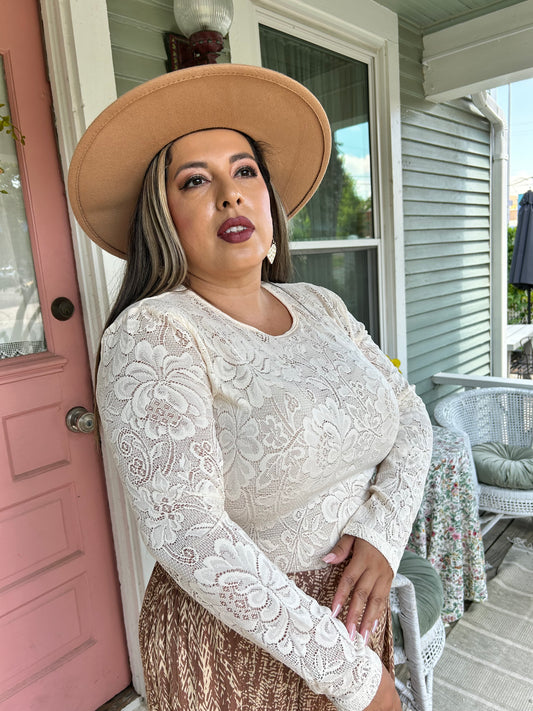 Long Sleeve Lace Top Cream