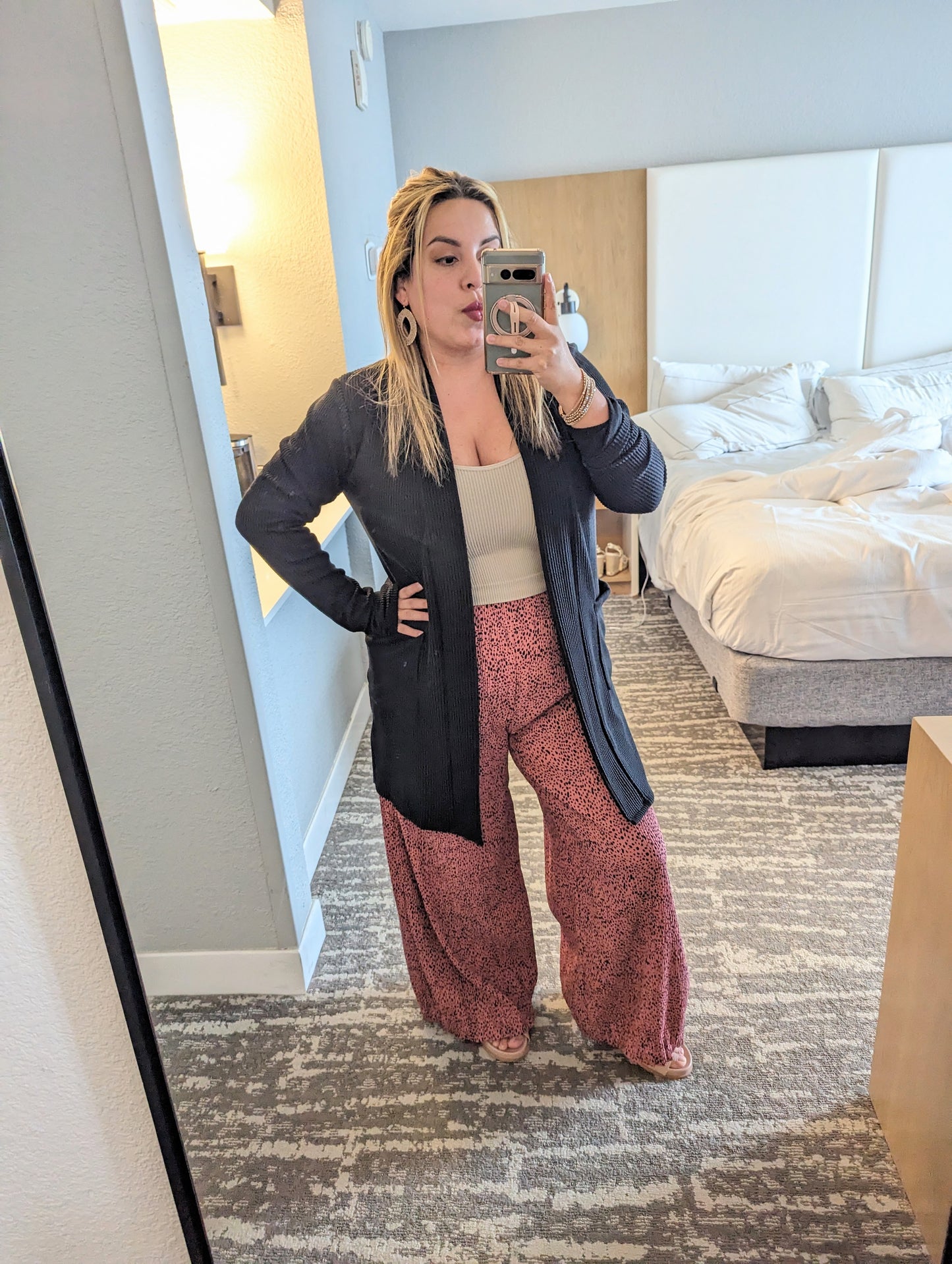 Dotted Pleated Pants Mauve
