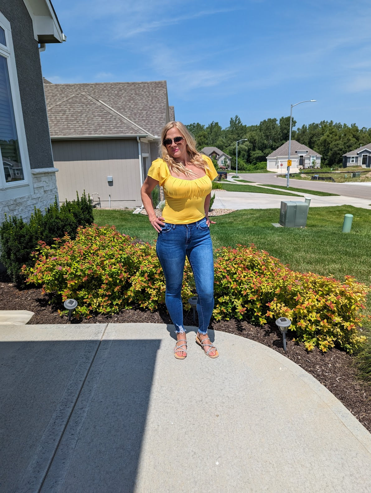 Hello Yellow Top