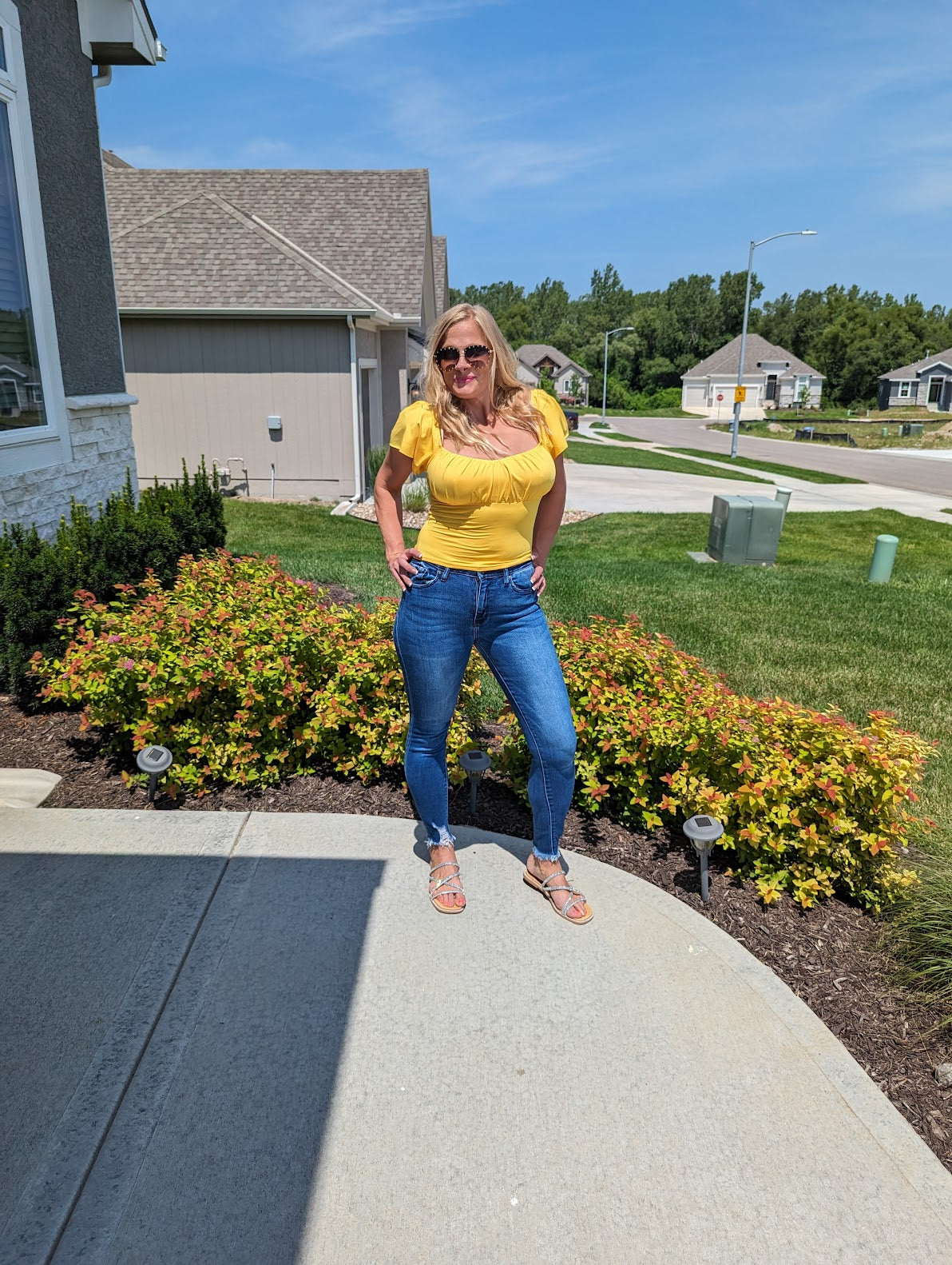 Hello Yellow Top