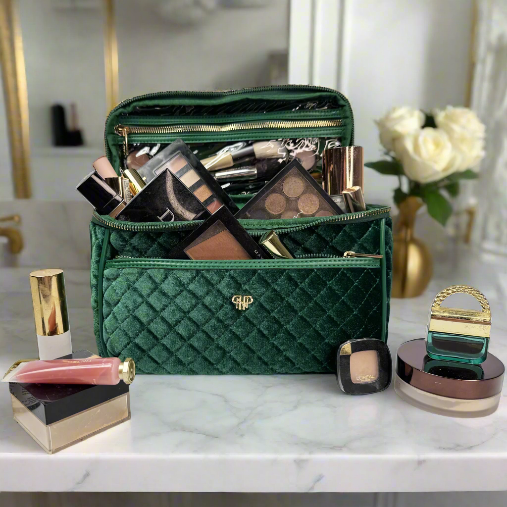 Classic Train Case Emerald
