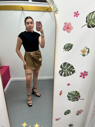 Glow Getter Top Black