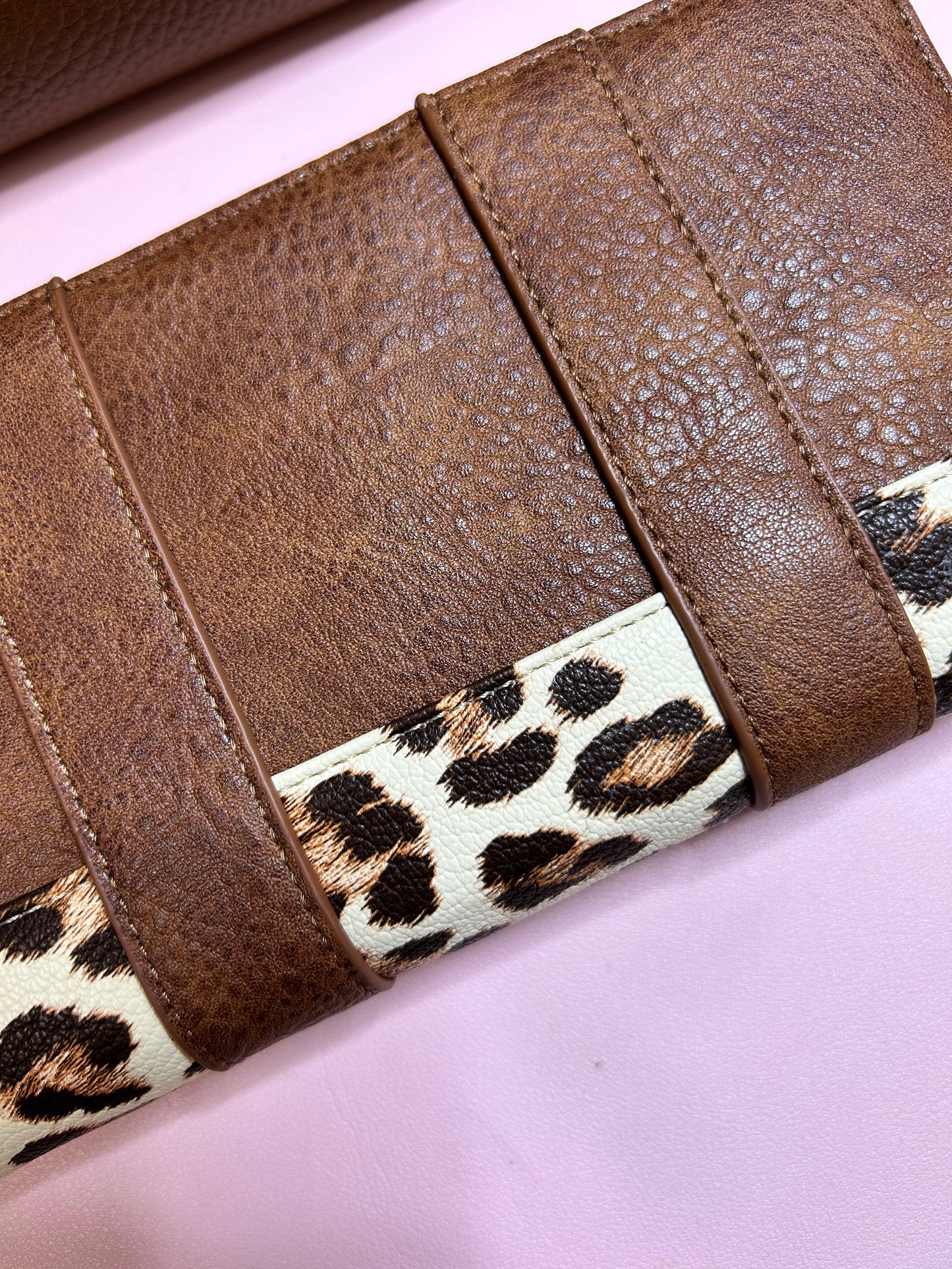 The Two-Step Wallet – Spiced Spot