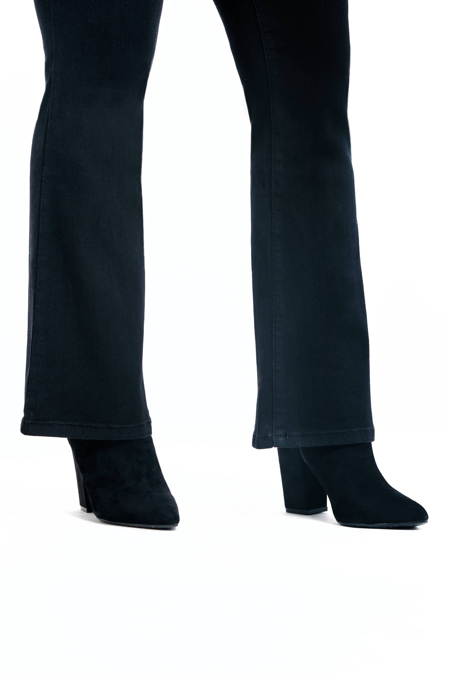 28" Mid-Rise Slim Boot Jean