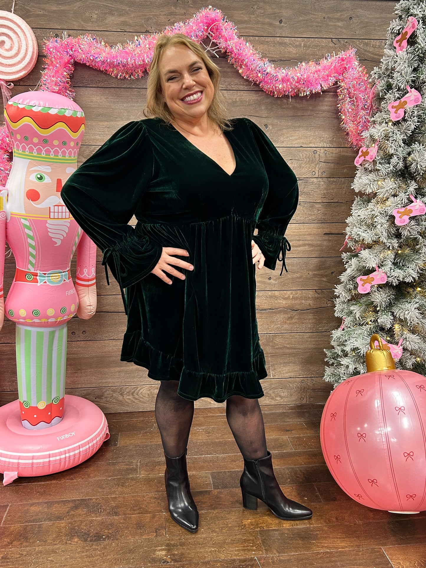 Curvy Velvet Dress Emerald