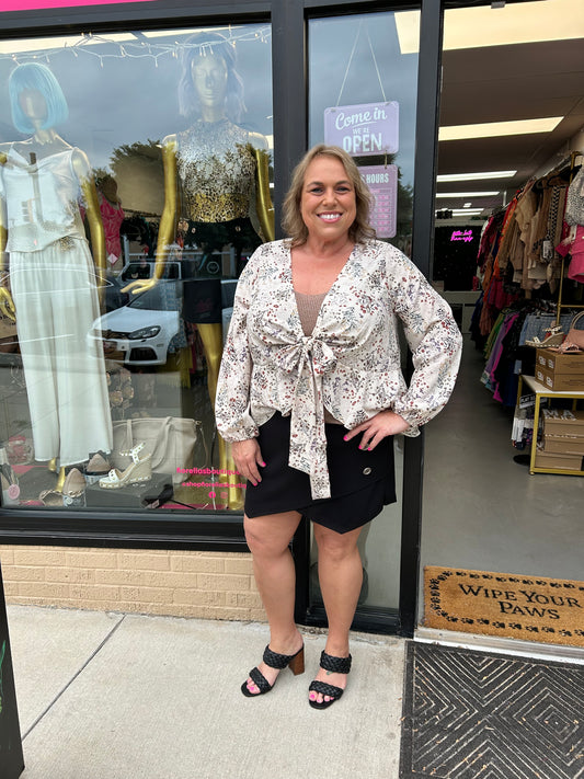 Curvy Floral Print Front Tie Top