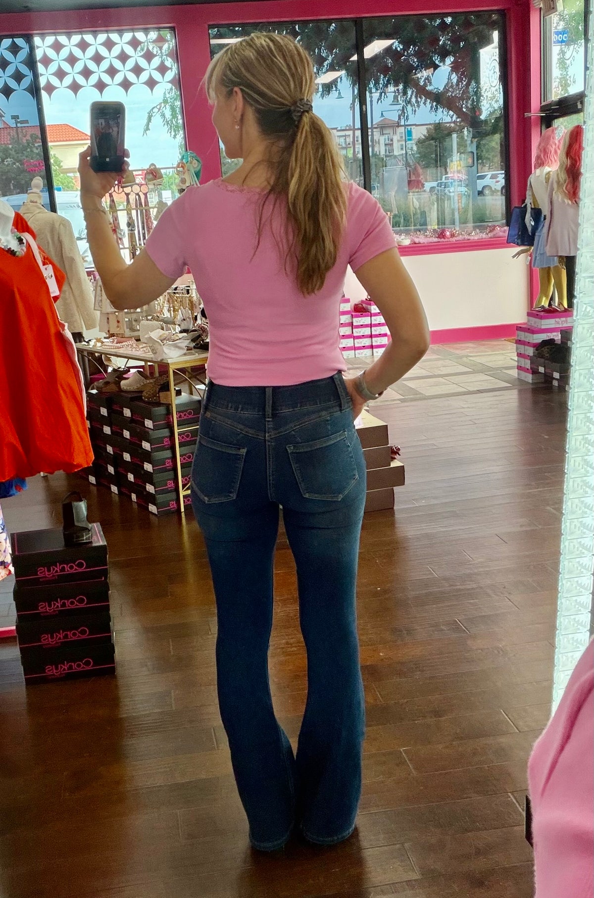 34” Sculpt Flare Jeans
