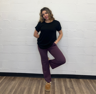 Straight Leg Butter Leggings Grape