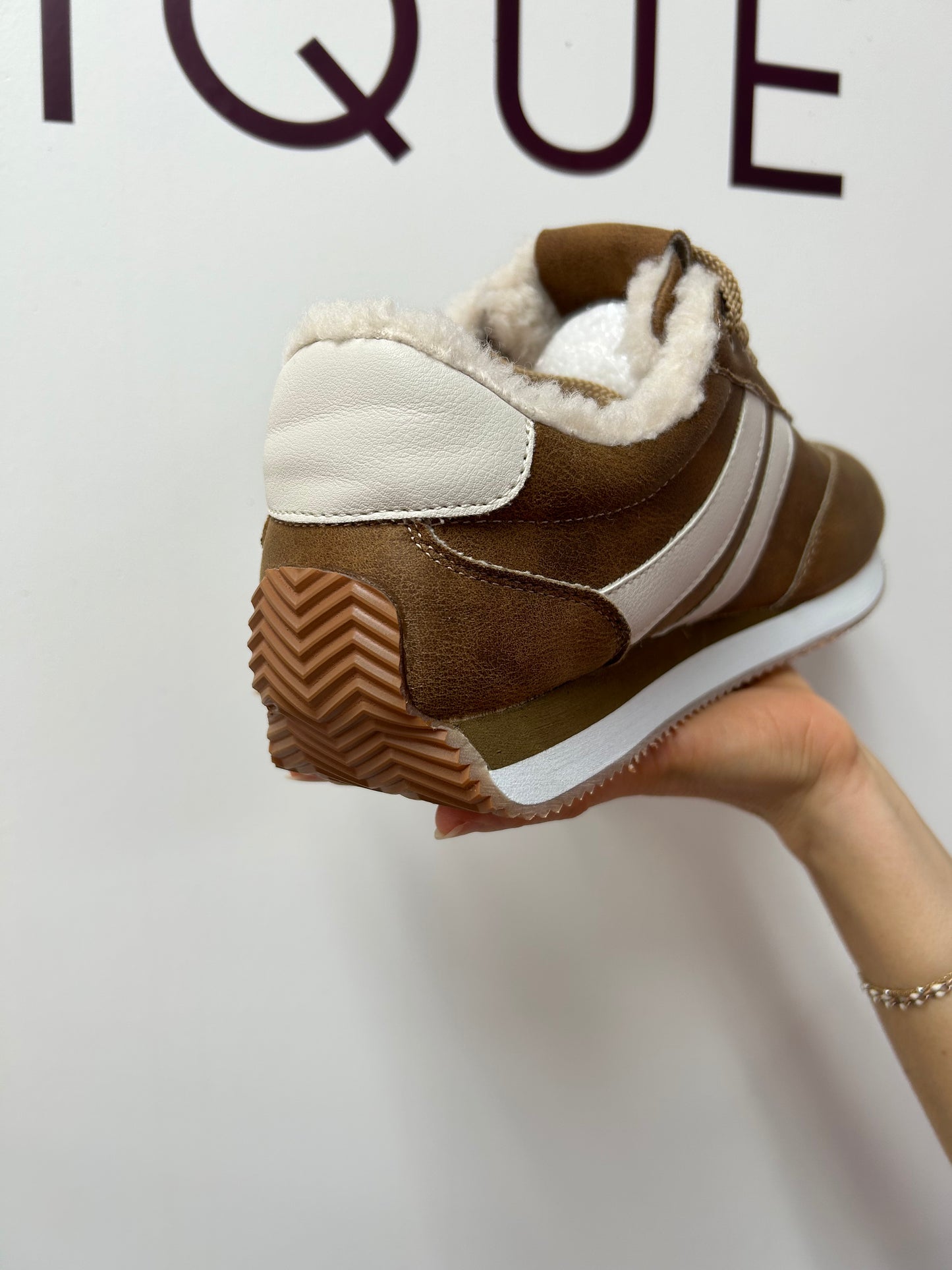 The Jetsetter Sneaker