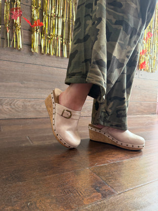 Ivory Closed Toe Wedges
