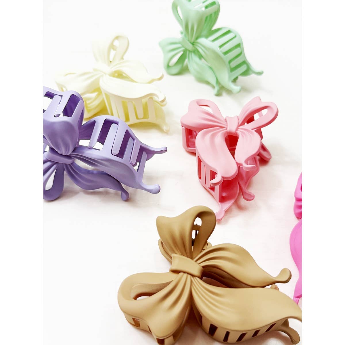 Matte Bow Hair Clip Claw