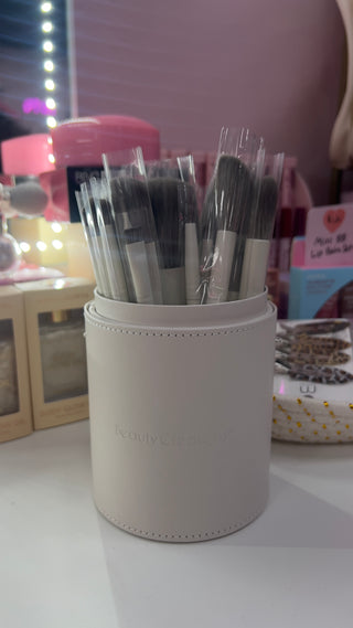 Brush Set 24 Pc Pearl