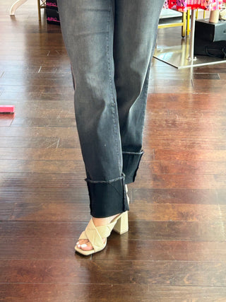 30"-34.5" Mid-Rise Straight Leg Cuffed Jeans