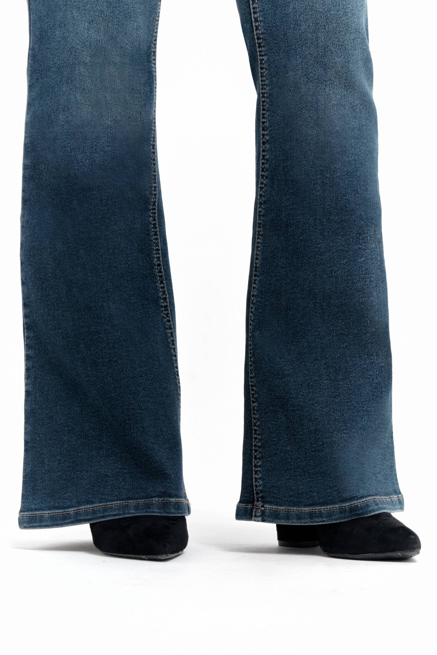 29” Sculpt Flare Jeans