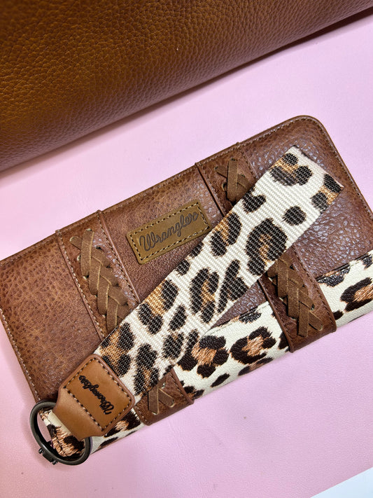 The Two-Step Wallet – Spiced Spot