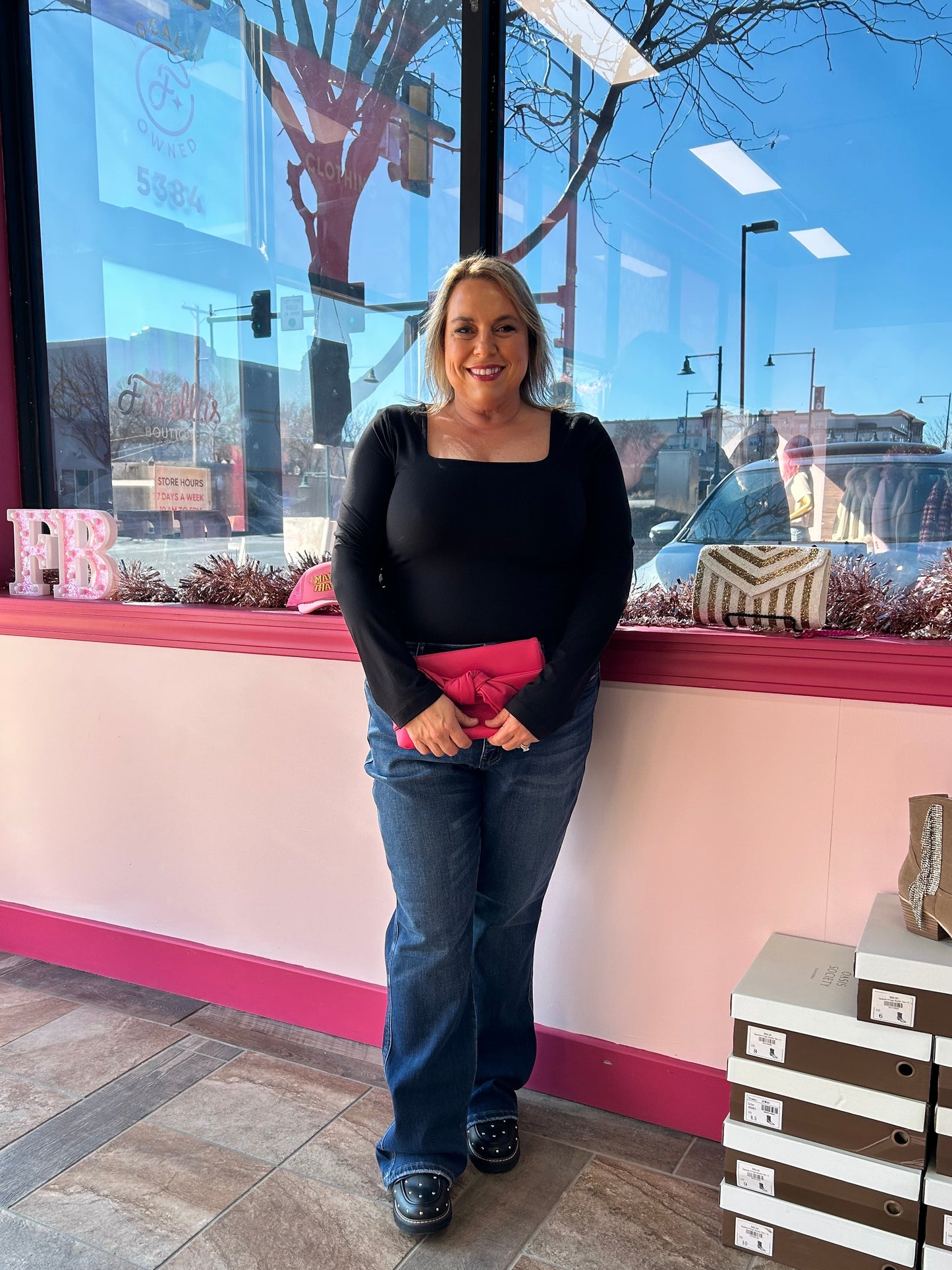 Curvy Square Neck LS Top Black