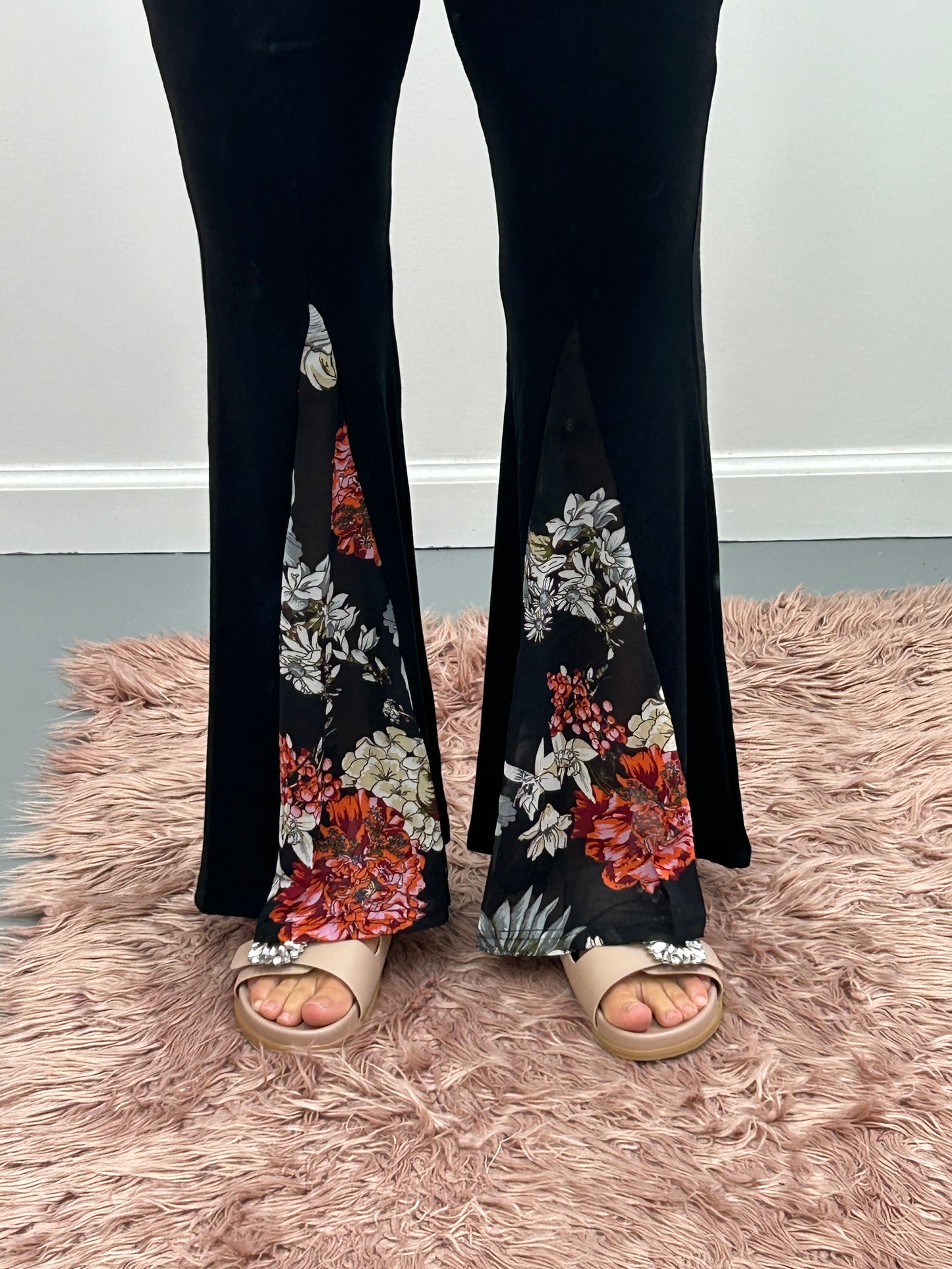 Floral Flare Pants Black