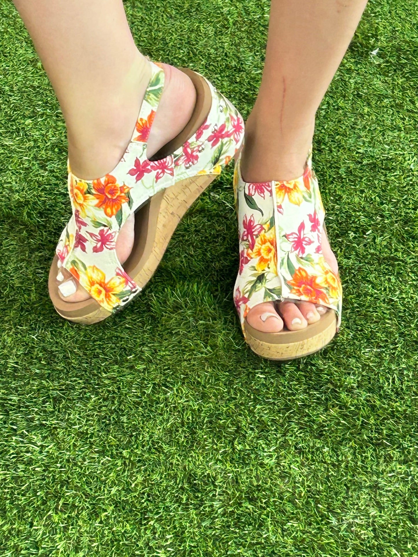 Tropical Daydream Wedge