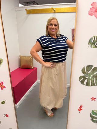 Curvy Maxi Bubble Skirt/ Taupe