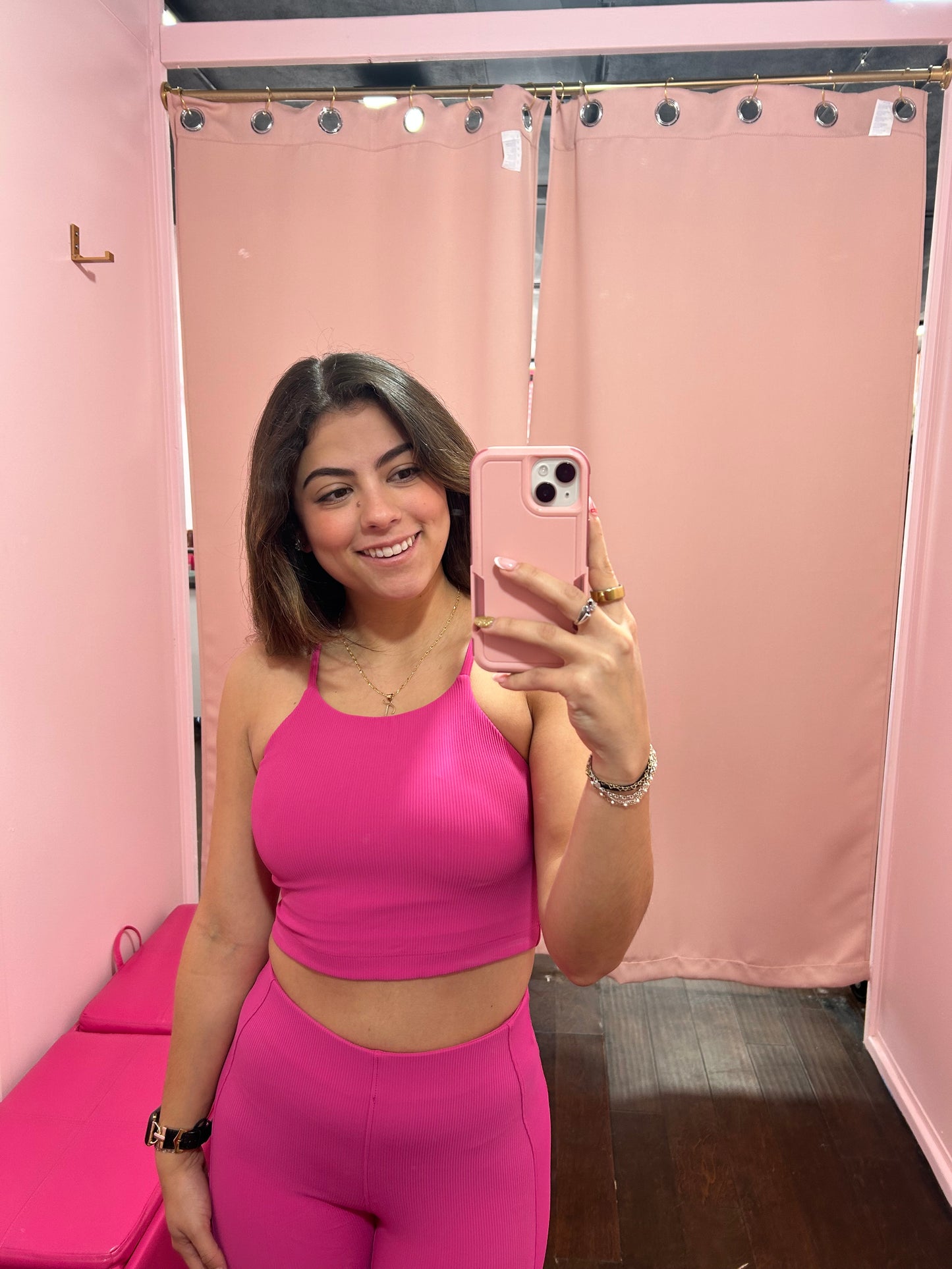 High Neck Sports Bra Pink