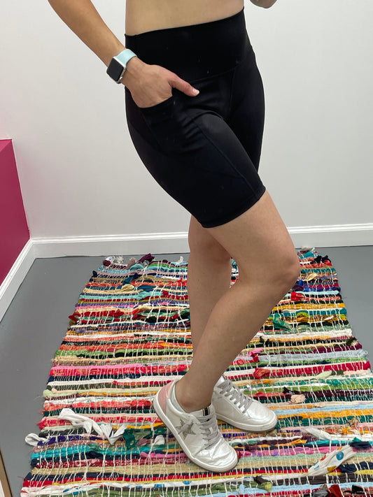 Perfect Biker Shorts w/Pockets