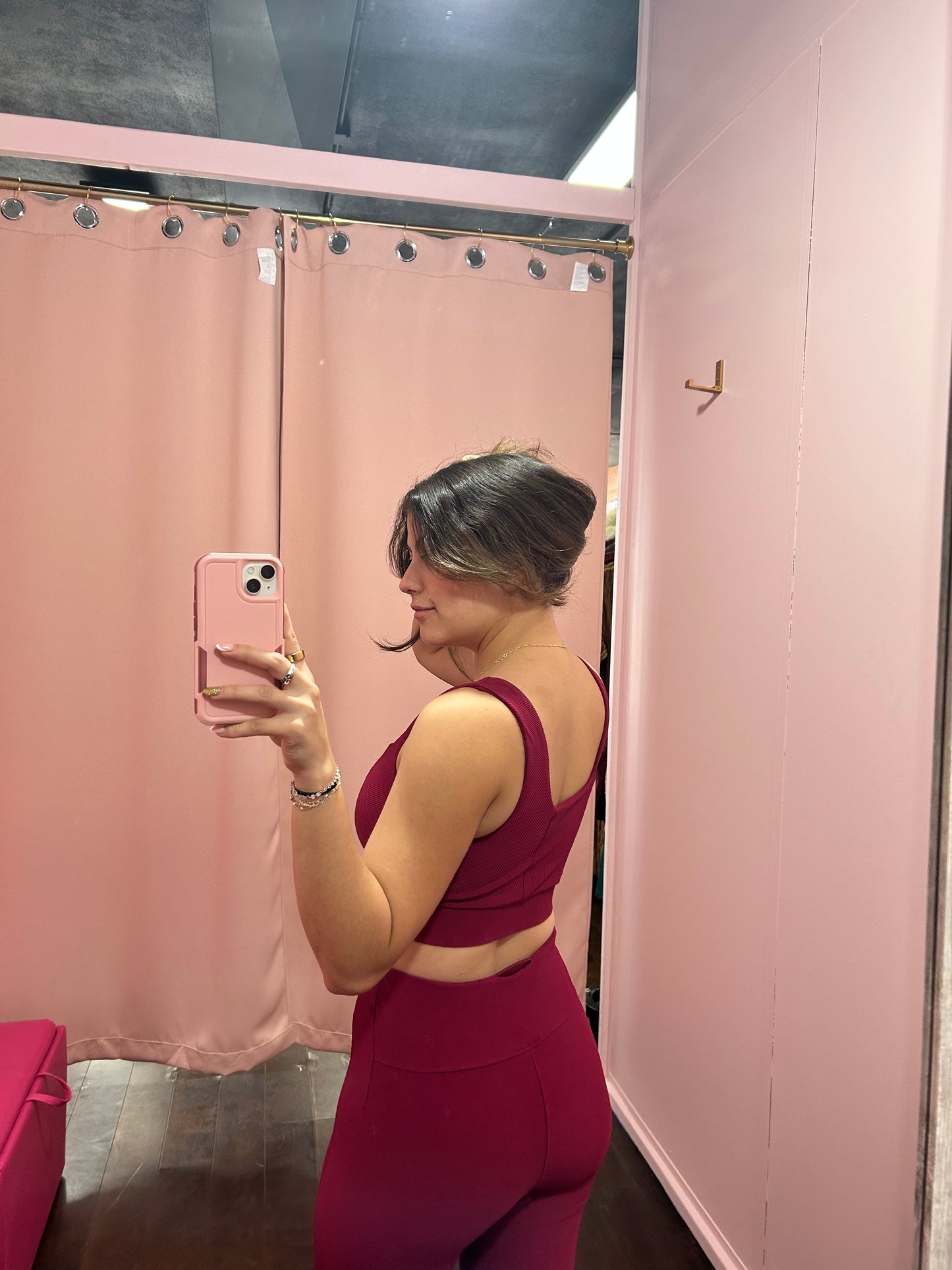 Square Neck Sports Bra Pomegranate