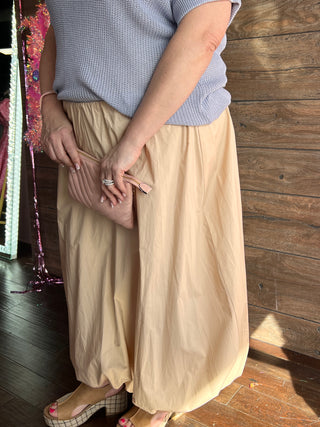 Curvy Maxi Bubble Skirt/ Taupe