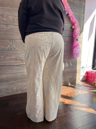 Curvy Garden Party Eyelet Pants