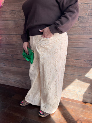 Curvy Garden Party Eyelet Pants