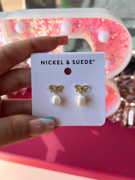 Bow and Pearl Studs