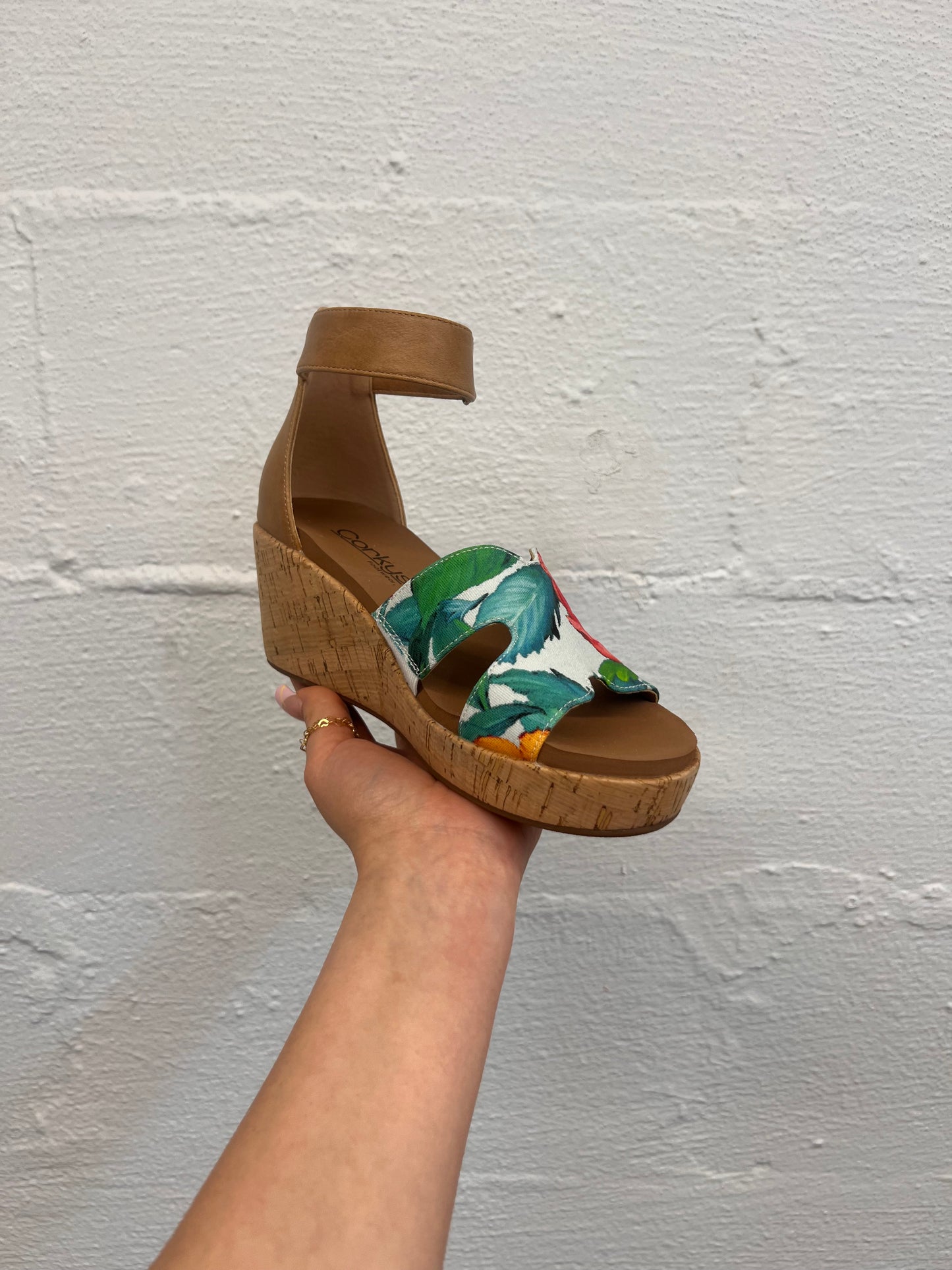 Garden Party Wedge