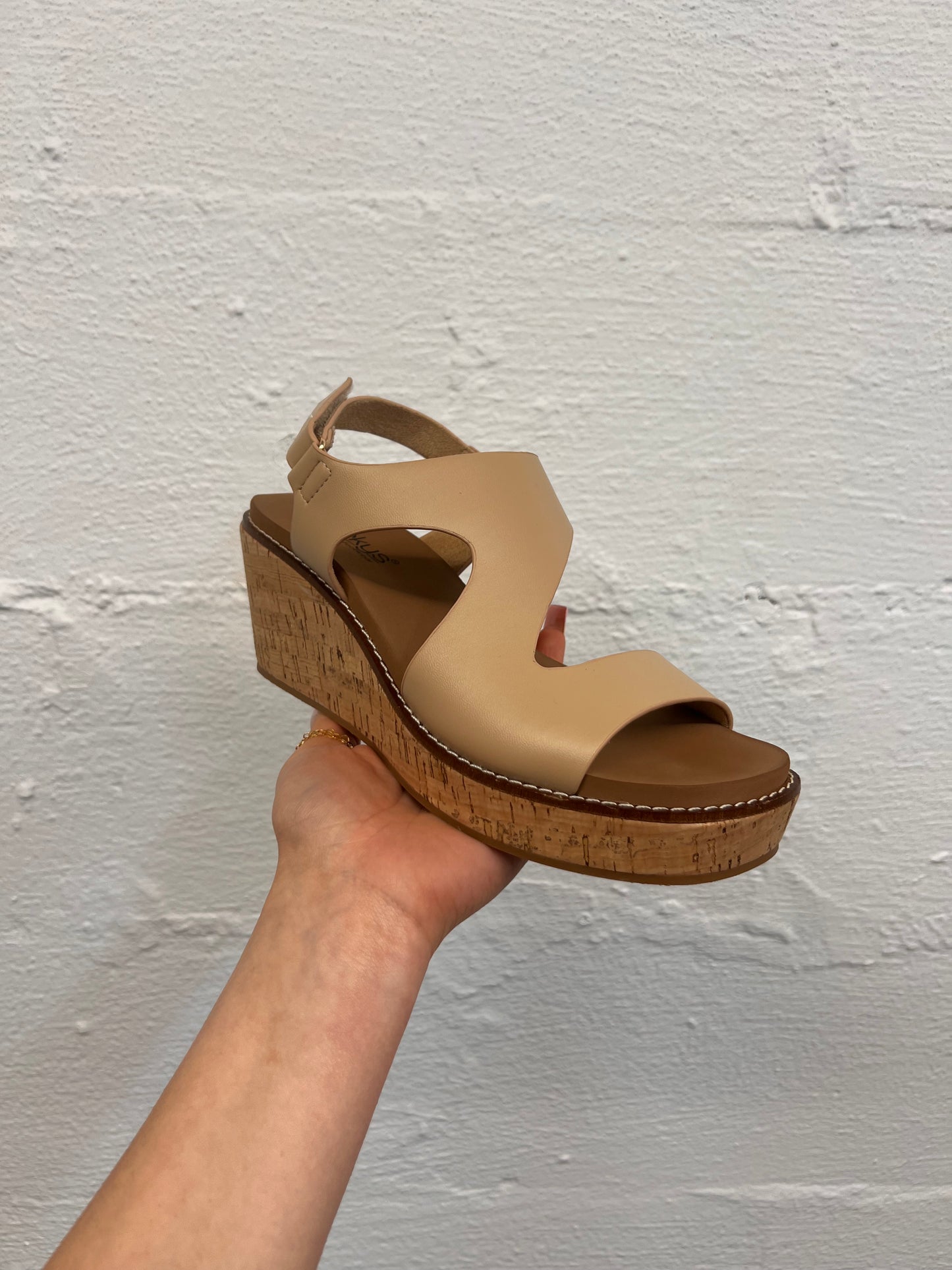 Everyday Elevation Wedge