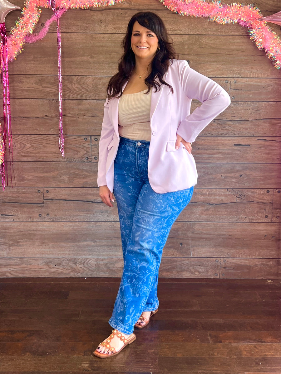 Curvy Mid-Rise Soft Bloom Denim