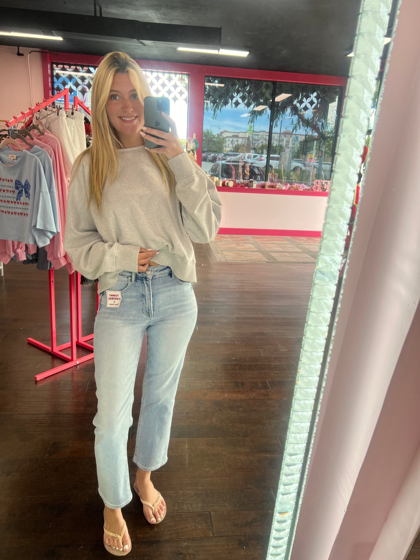 Hi-Rise Crop Straight Denim