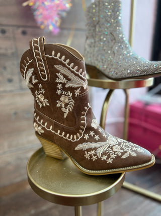 The Western Bloom Boot