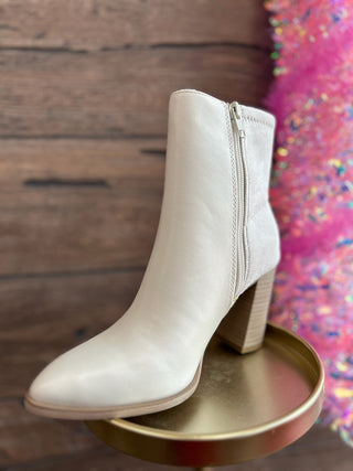It Girl Booties Off White