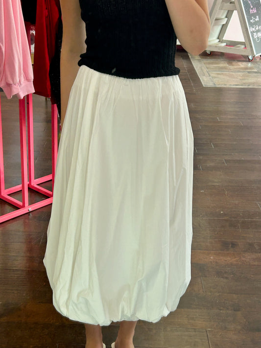 Maxi Bubble Skirt/ White