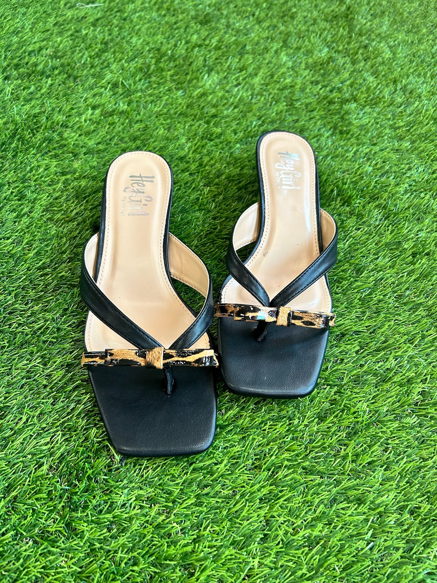 Flirt Alert Kitten Heel
