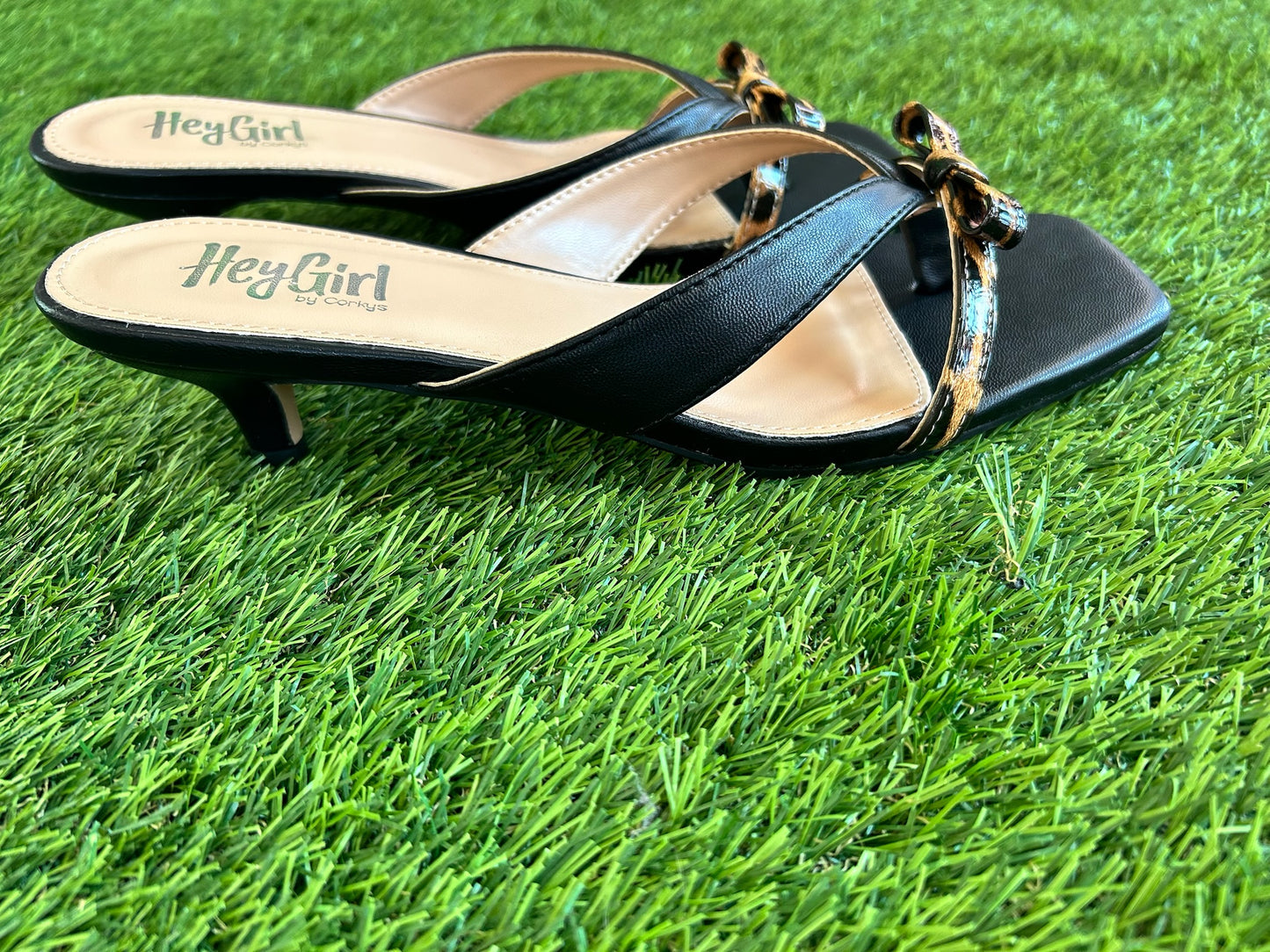 Flirt Alert Kitten Heel