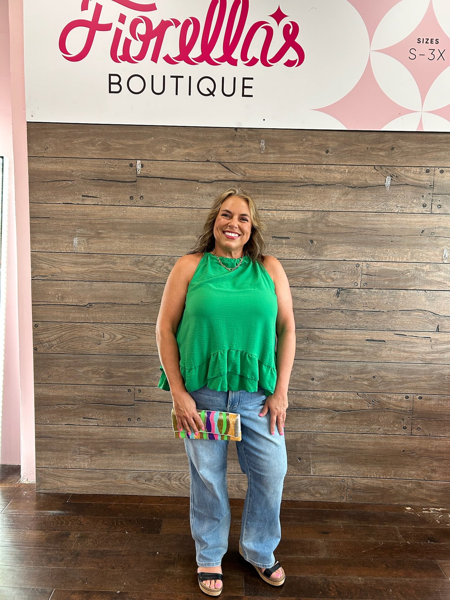 Curvy Emerald Breeze Tank