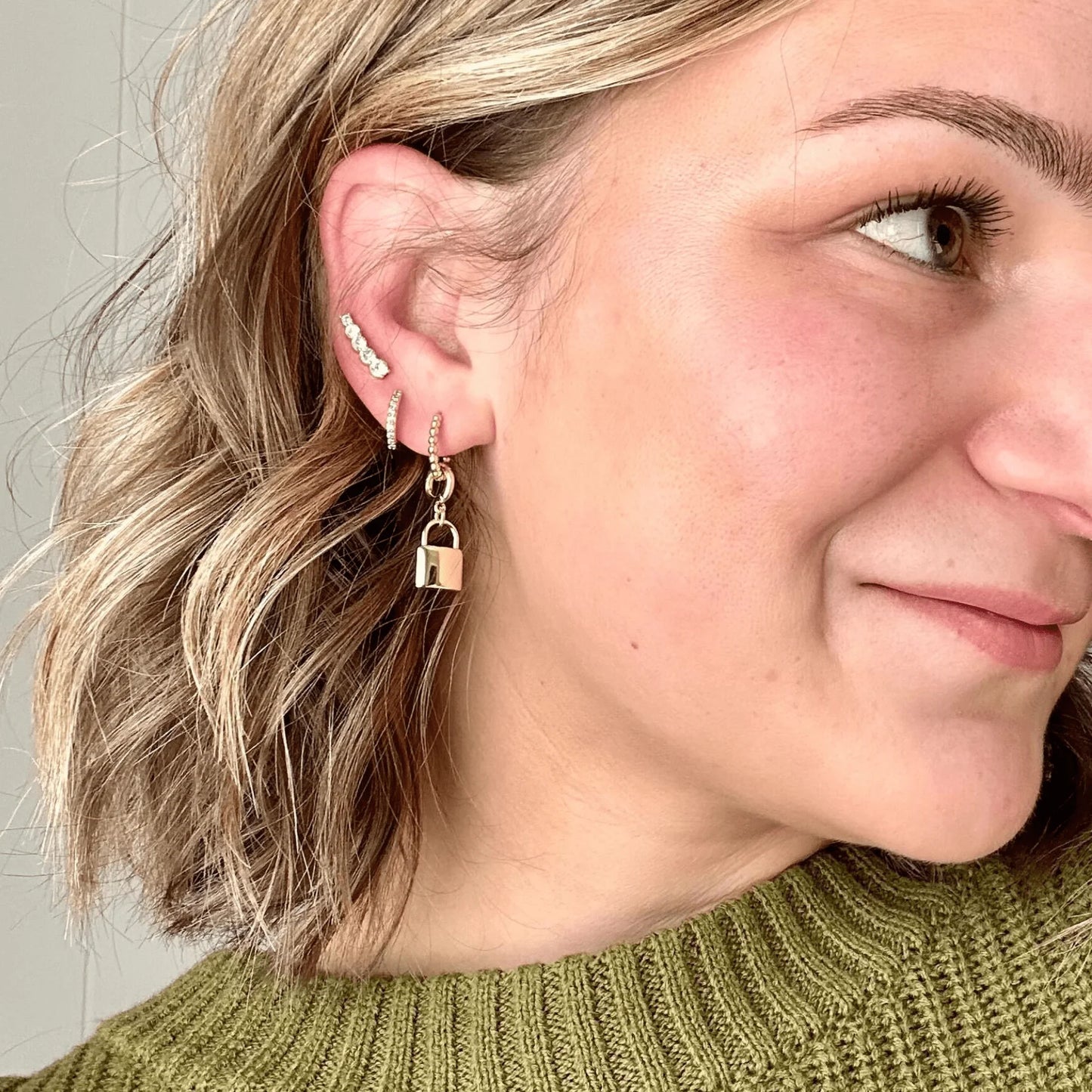 Cristal Pave Ear Climbers