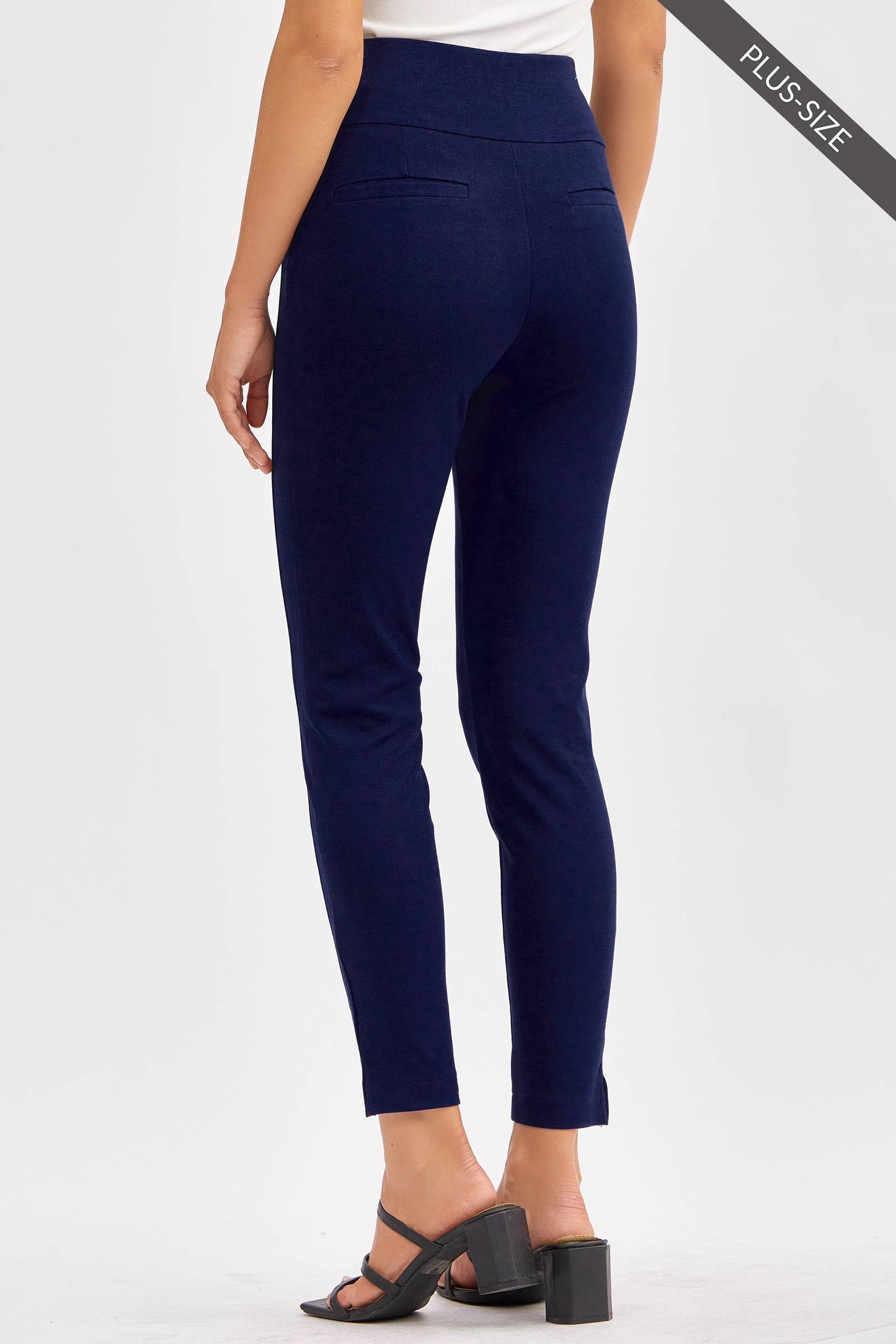 Curvy Skinny Ponte Pants 28" Black