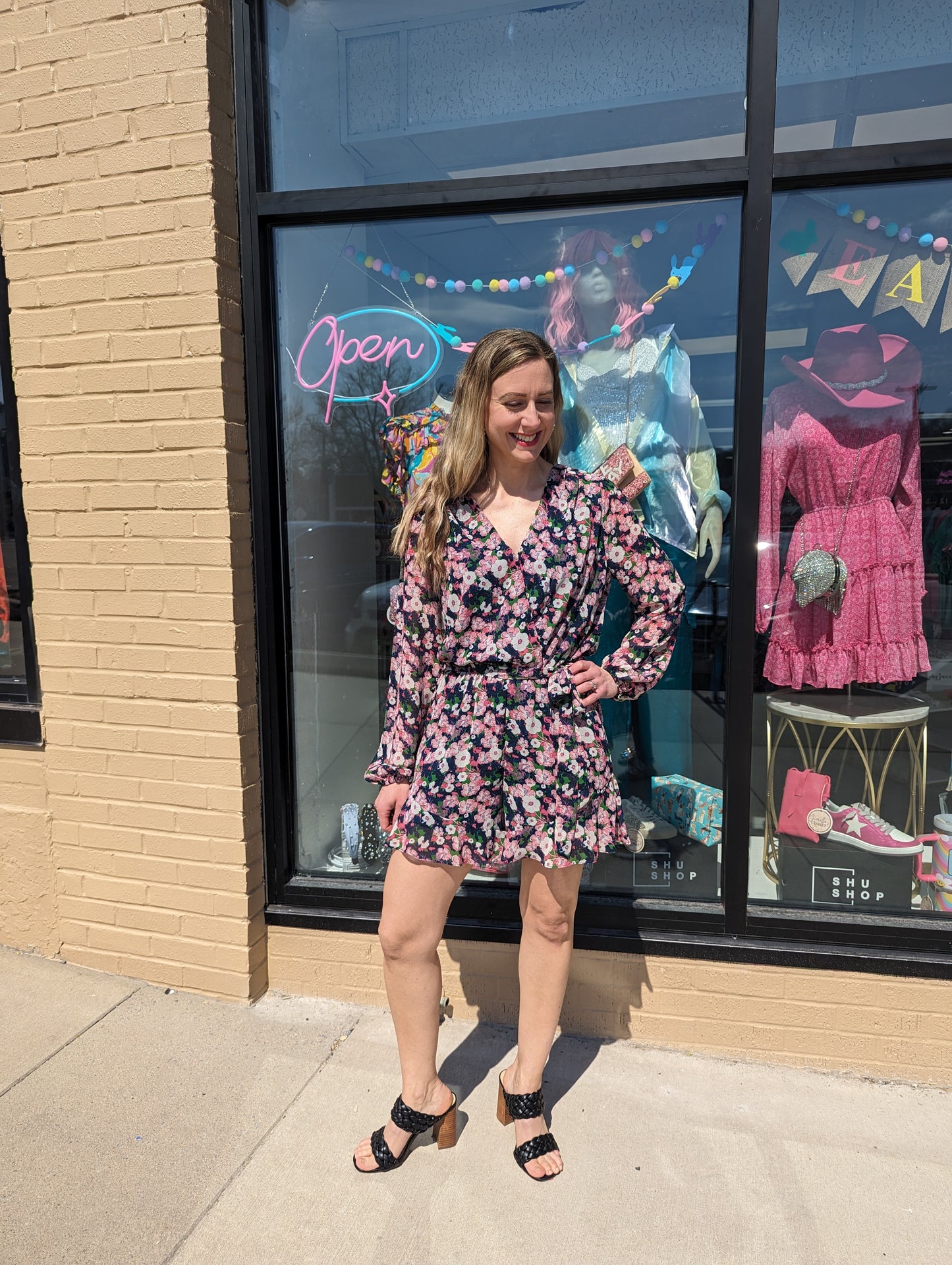 V Neck Floral Romper Pockets